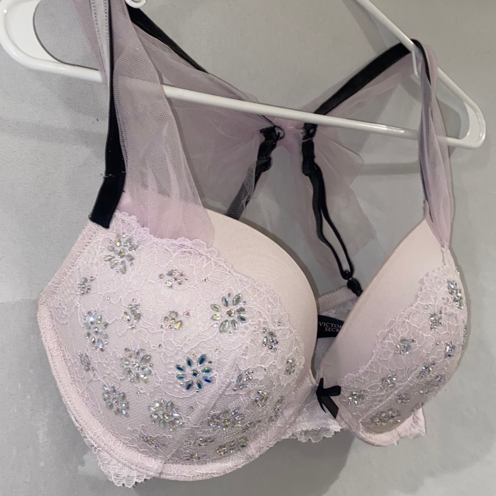 Victoria’s Secret Dream angels bra